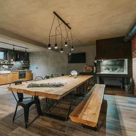 Aria Villa